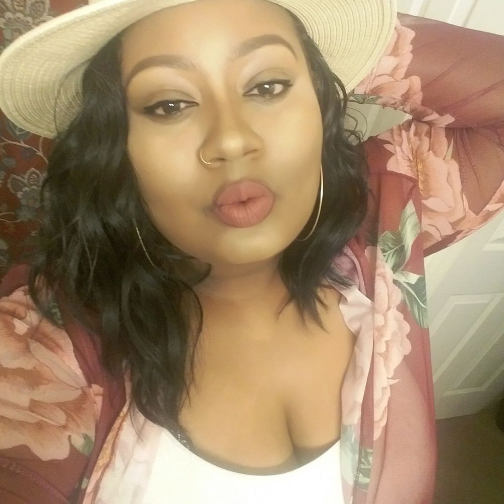 Meet your Posher, Erika